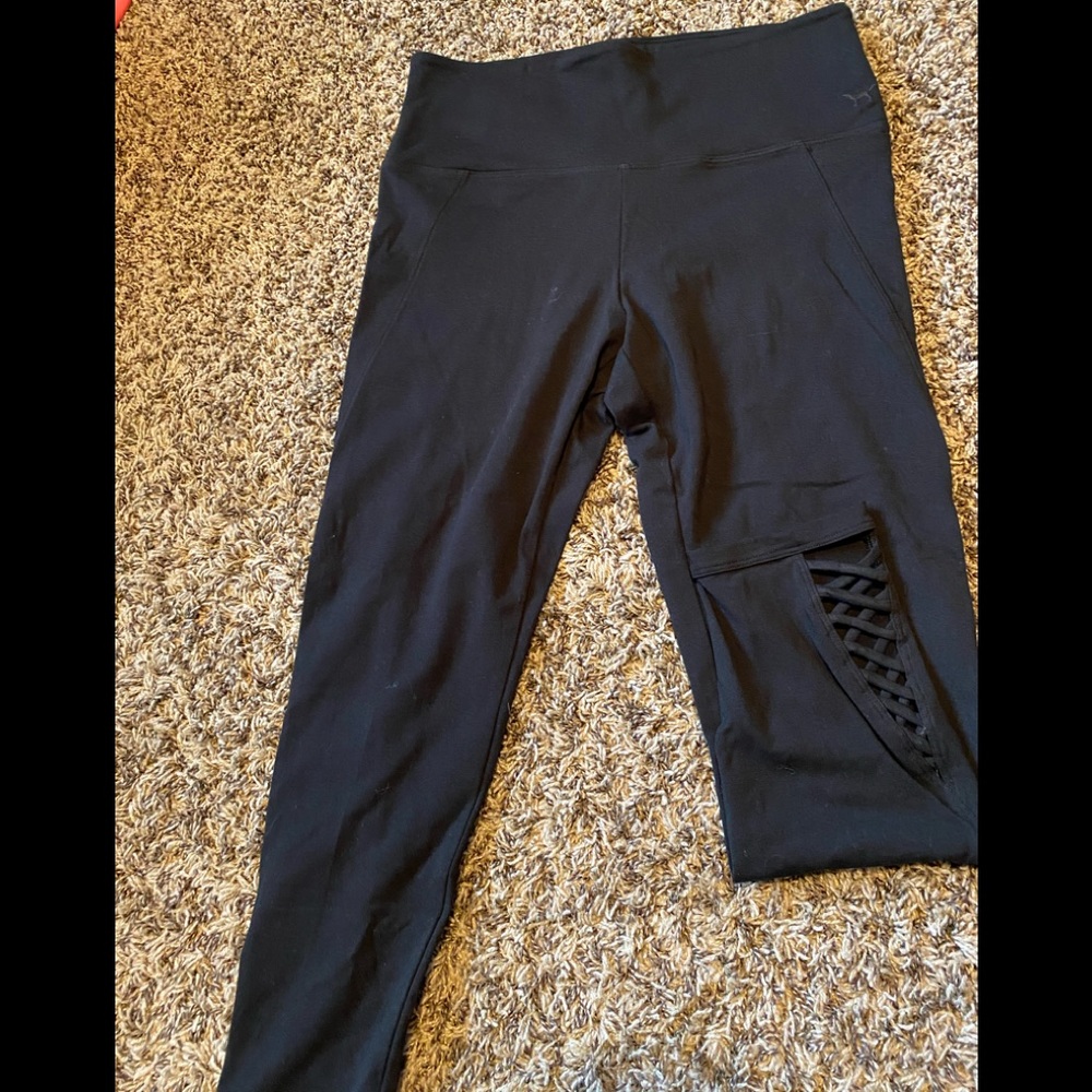Pink leggings -black